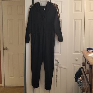 Venus Hooded cut out sleeved jumpsuit